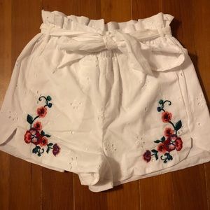 NWT white eyelet embroidered shorts